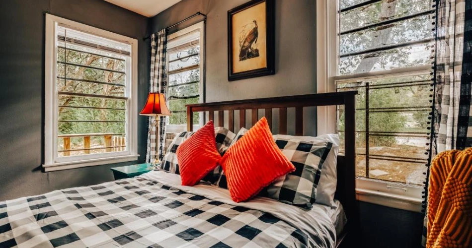 Stay Smart: Affordable Hotels Near UT Austin That Won’t Break the Bank
